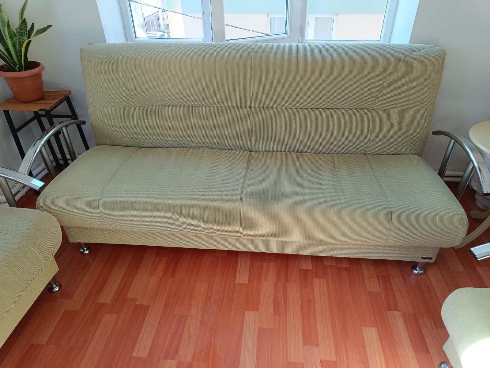 Denizli Ay halı Yıkama, Mobilya takımı yıkama,L koltuk yıkama,Buharlı koltuk yıkama, Buharlı Ofis koltuğu yıkama